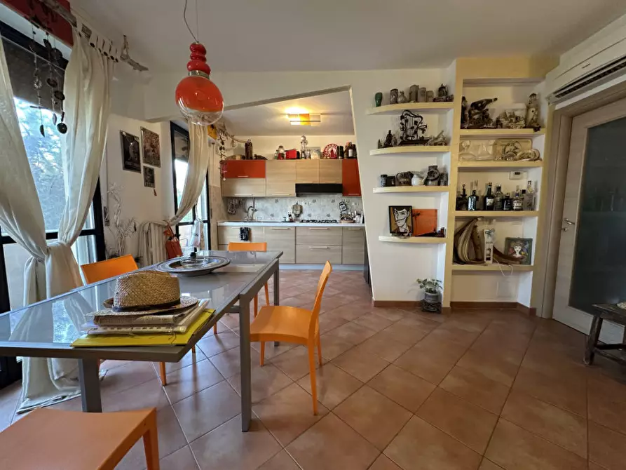 Immagine 1 di Appartamento in vendita  a Mondolfo