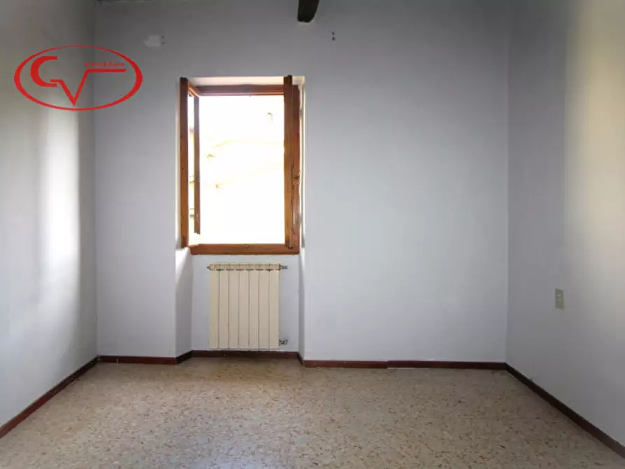 Immagine 9 di Appartamento in vendita  in Via Roma a Cavriglia