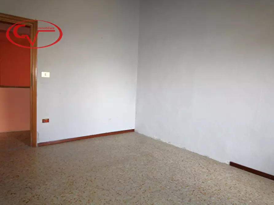 Immagine 11 di Appartamento in vendita  in Via Roma a Cavriglia