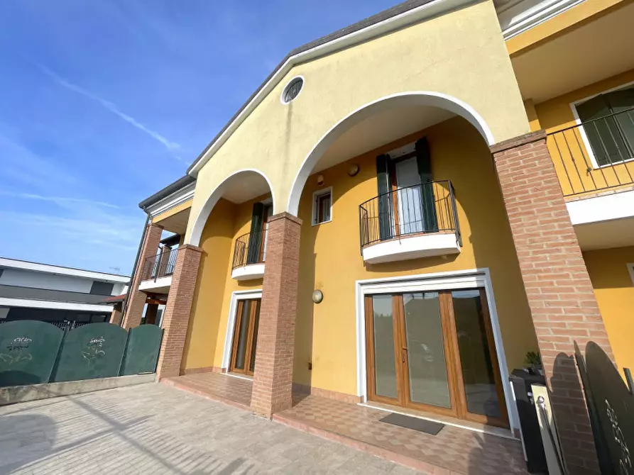 Immagine 27 di Villetta a schiera in vendita  in Via Creare a Arzergrande