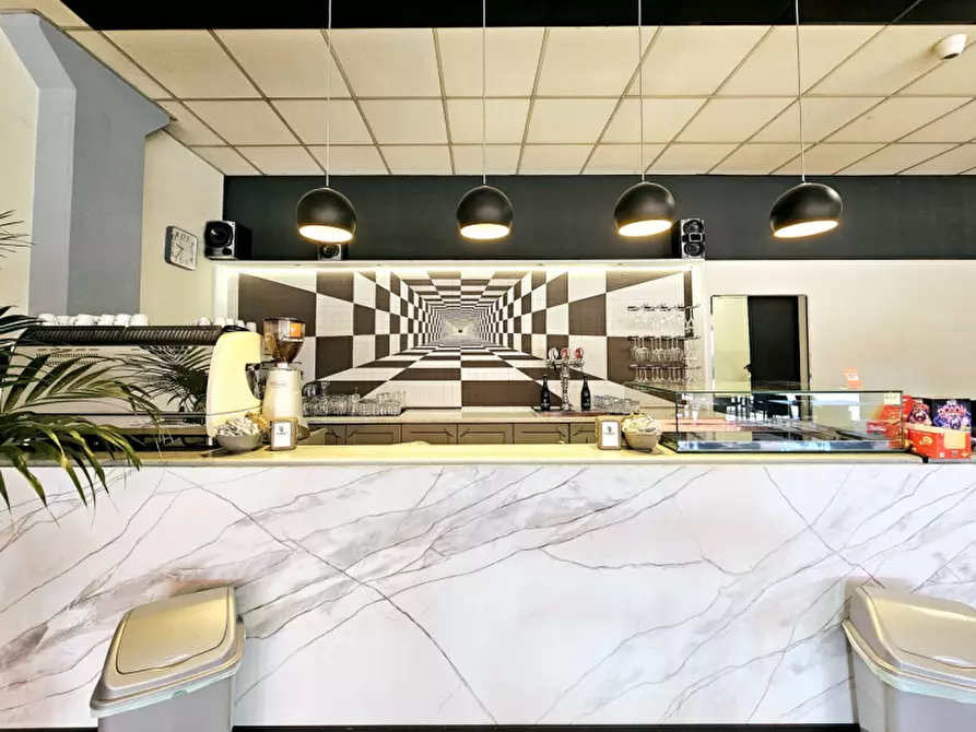 Immagine 3 di Attività commerciale in vendita  in via roma a Boara Pisani