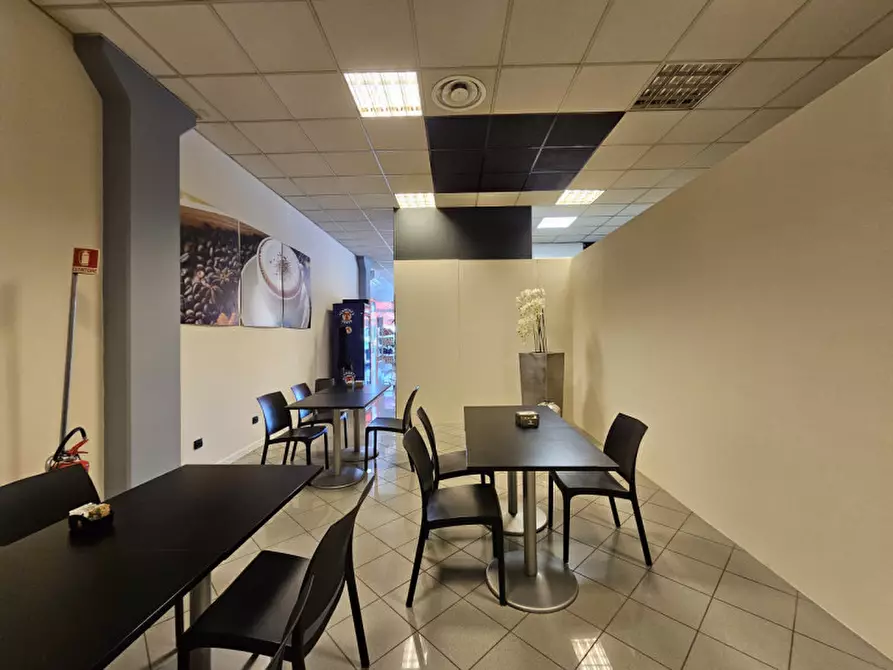 Immagine 10 di Attività commerciale in vendita  in via roma a Boara Pisani