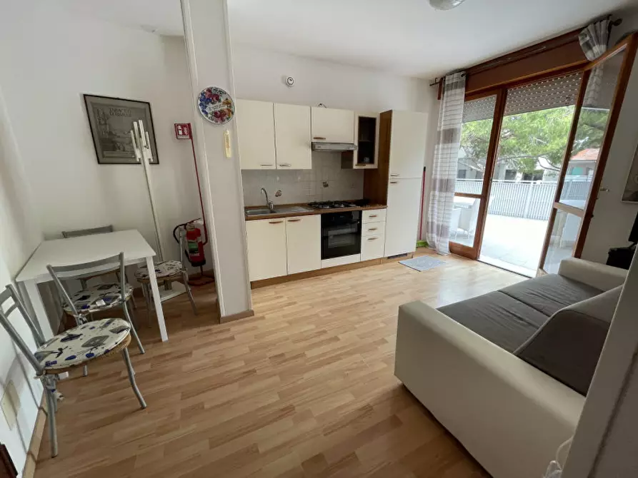 Immagine 6 di Appartamento in vendita  in Via Paluzza a Lignano Sabbiadoro