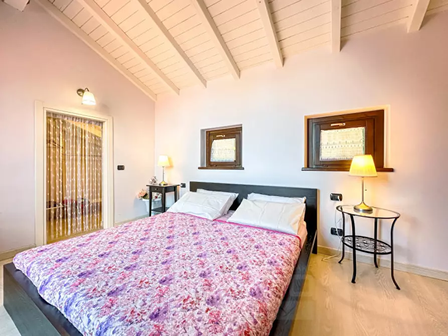 Immagine 10 di Villetta a schiera in vendita  in Via Tassera 7 a Stresa