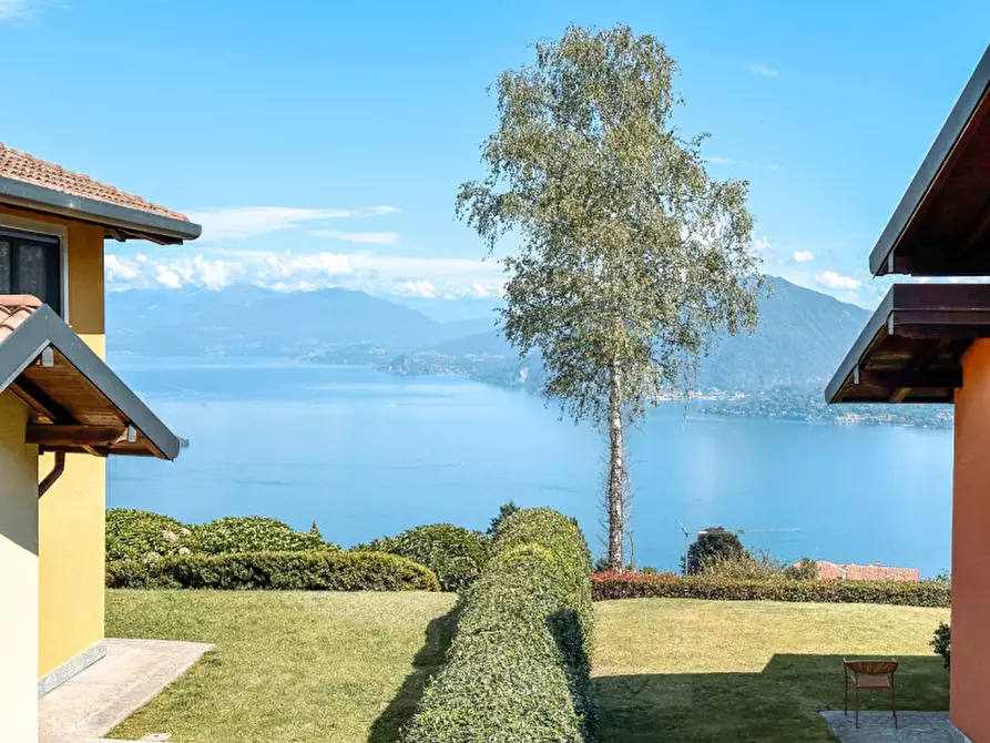 Immagine 21 di Villetta a schiera in vendita  in Via Tassera 7 a Stresa