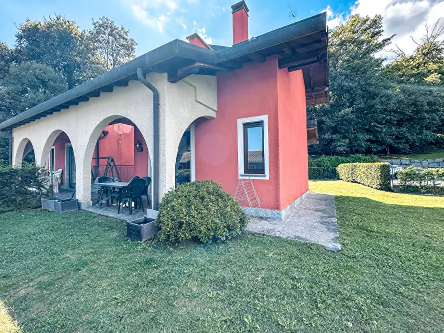 Immagine 24 di Villetta a schiera in vendita  in Via Tassera 7 a Stresa