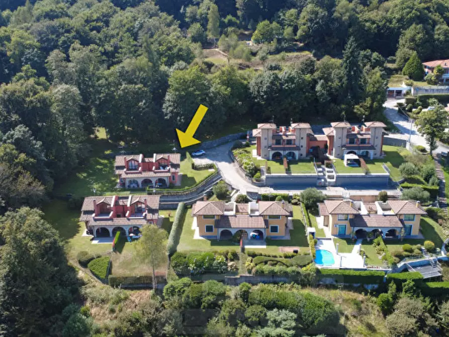 Immagine 27 di Villetta a schiera in vendita  in Via Tassera 7 a Stresa