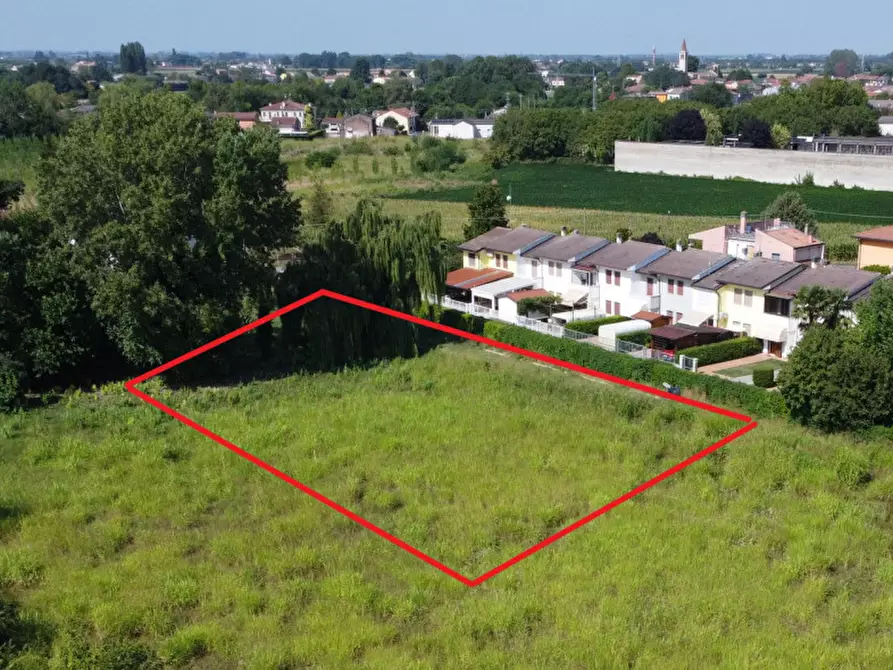 Immagine 1 di Terreno in vendita  in Via Madonnetta a Ospedaletto Euganeo