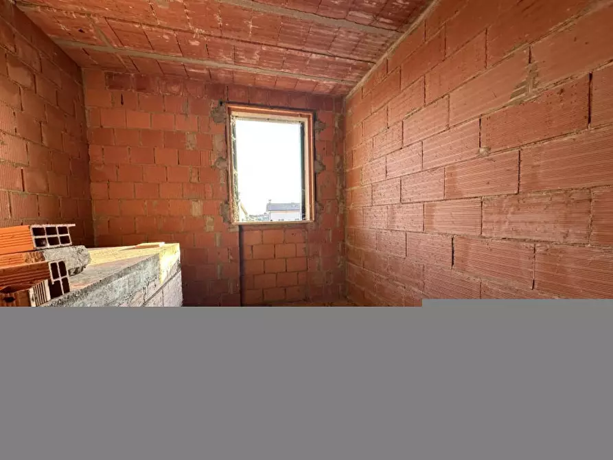 Immagine 10 di Casa quadrifamiliare in vendita  in Via Roma a Due Carrare