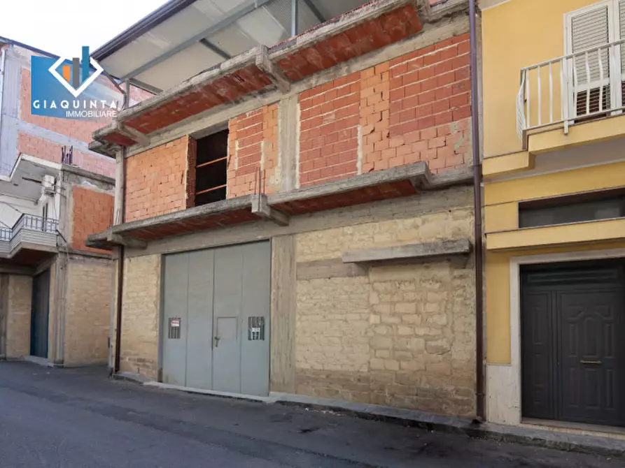 Immagine 1 di Casa indipendente in vendita  in Via Pietro Maroncelli snc a Palagonia