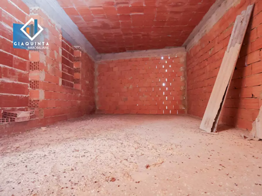 Immagine 9 di Casa indipendente in vendita  in Via Pietro Maroncelli snc a Palagonia