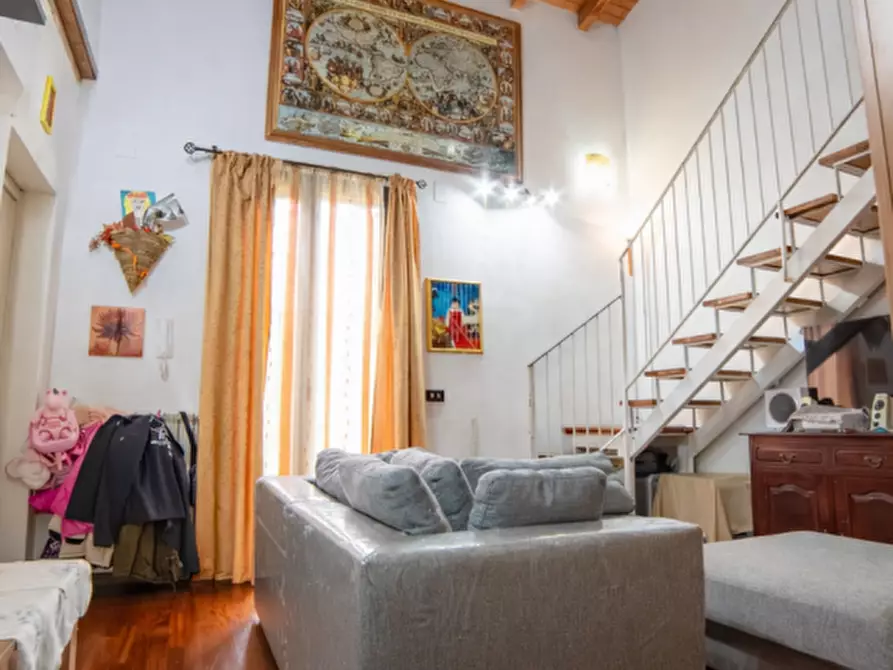 Immagine 10 di Casa indipendente in vendita  in via Villagrazia 619 a Palermo