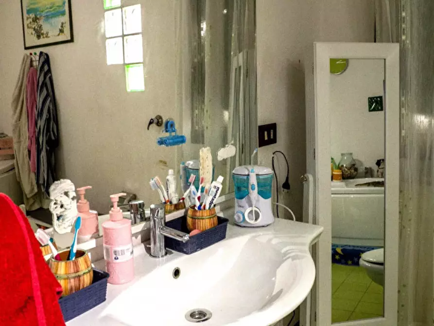 Immagine 12 di Casa indipendente in vendita  in via villagrazia 619 a Palermo