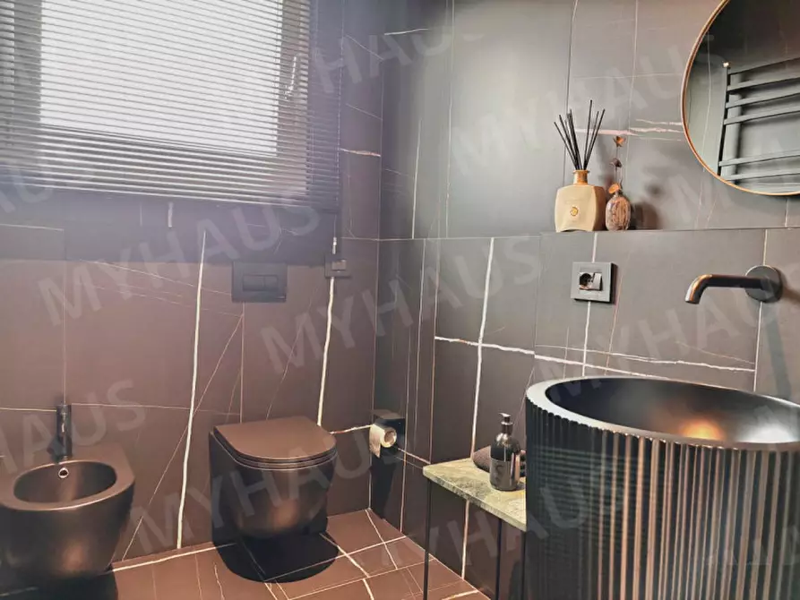 Immagine 41 di Appartamento in vendita  in VIA GAETANO DONIZETTI, 43 gatteo mare a Gatteo