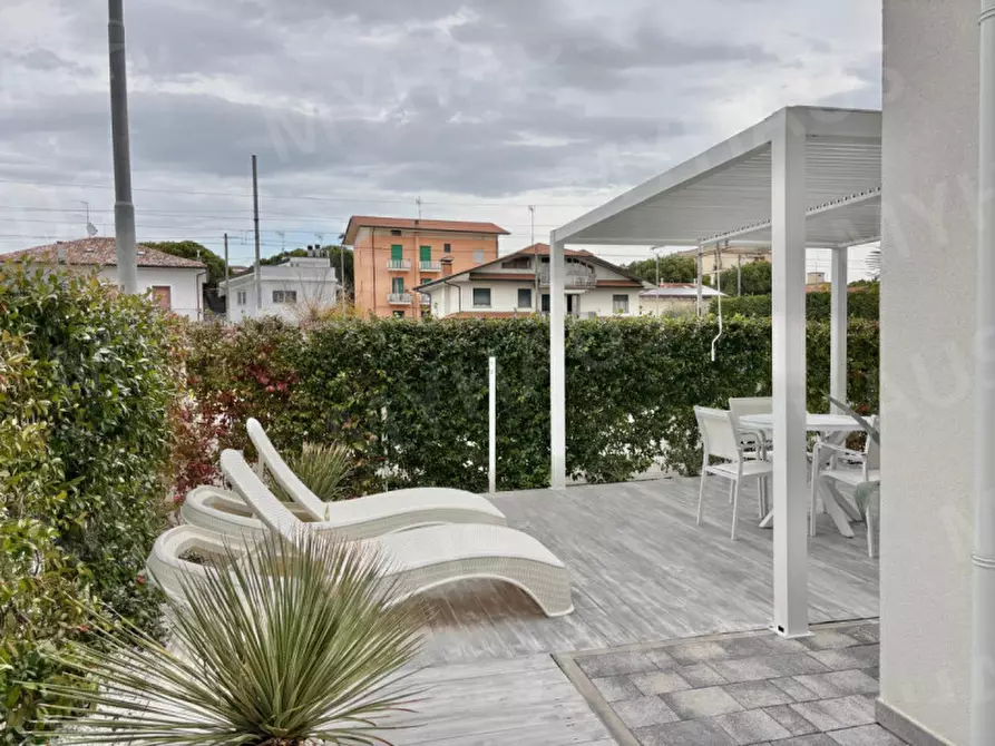 Immagine 42 di Appartamento in vendita  in VIA GAETANO DONIZETTI, 43 gatteo mare a Gatteo