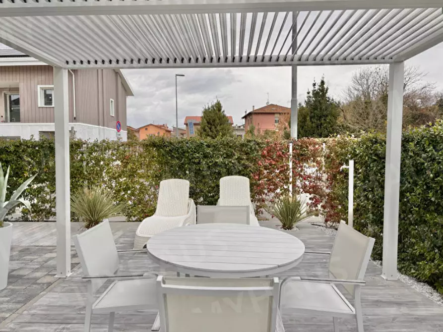 Immagine 43 di Appartamento in vendita  in VIA GAETANO DONIZETTI, 43 gatteo mare a Gatteo