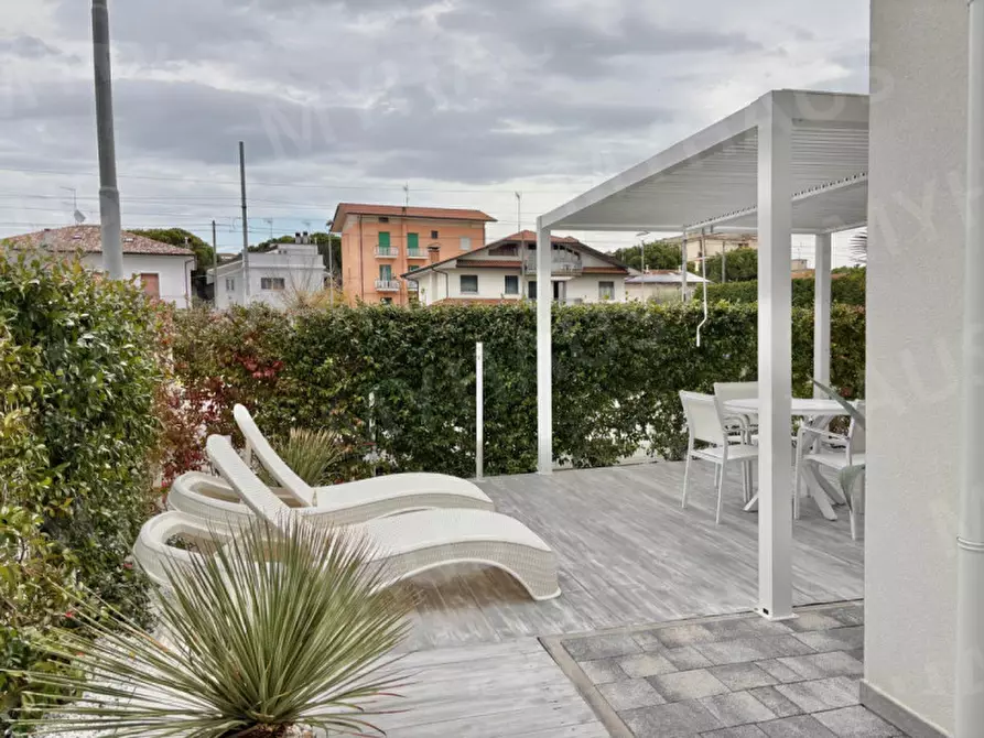 Immagine 45 di Appartamento in vendita  in VIA GAETANO DONIZETTI, 43 gatteo mare a Gatteo