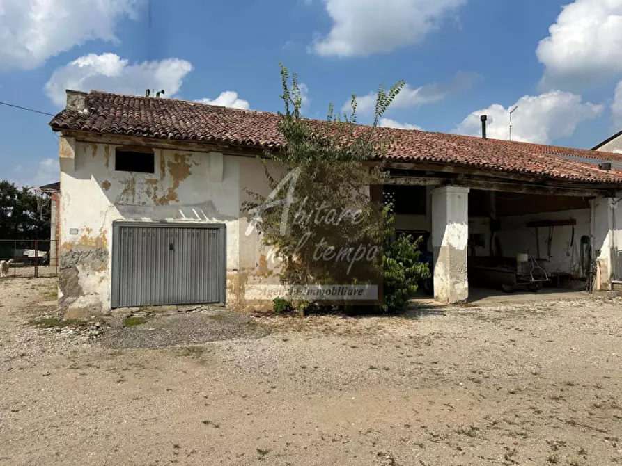Immagine 5 di Rustico / casale in vendita  in Via Maglio a Fontaniva
