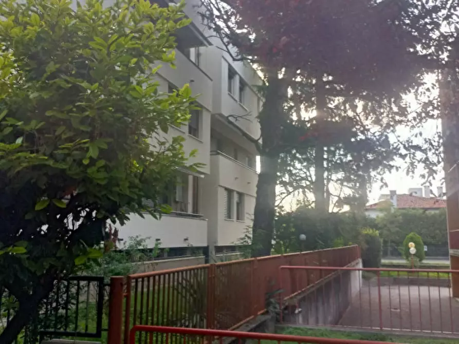 Immagine 1 di Attico in vendita  in Via Achille De Zigno a Padova