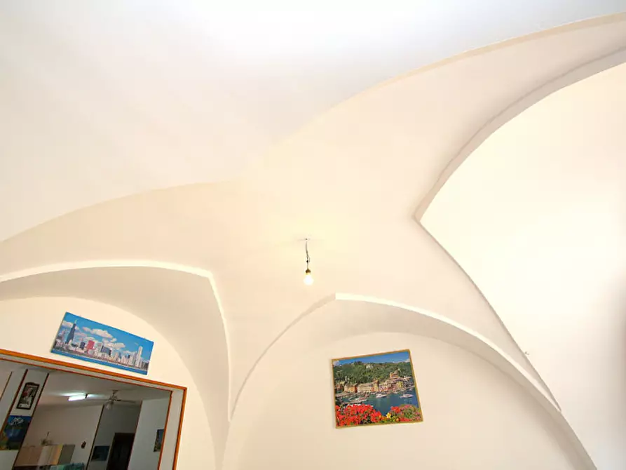 Immagine 5 di Casa bifamiliare in vendita  in Via Giacomo Leopardi a Sannicola