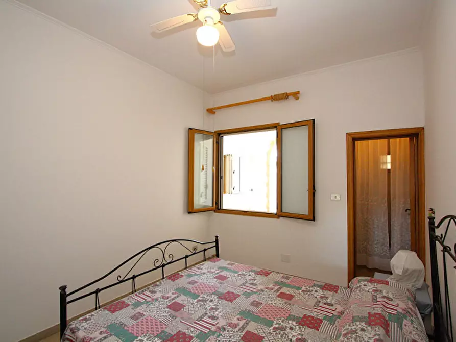 Immagine 16 di Casa bifamiliare in vendita  in Via Giacomo Leopardi a Sannicola