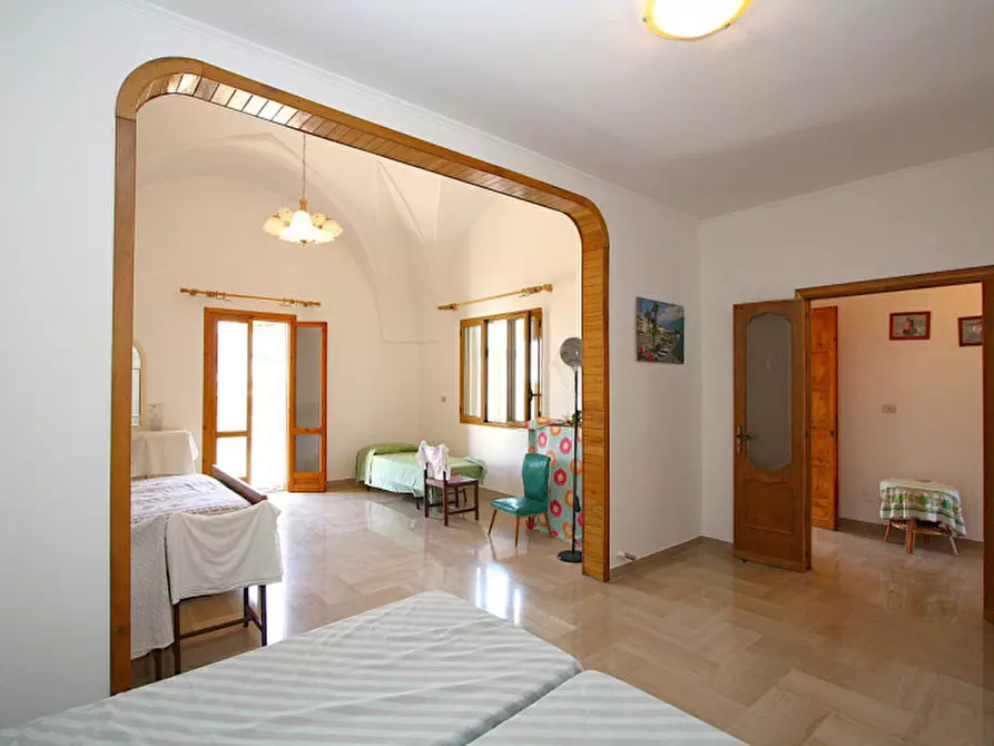 Immagine 21 di Casa bifamiliare in vendita  in Via Giacomo Leopardi a Sannicola