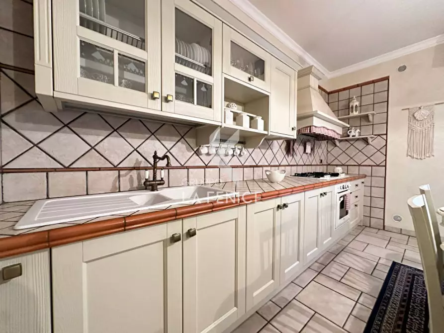 Immagine 12 di Casa indipendente in vendita  in Via Pisa 17 a Massafra