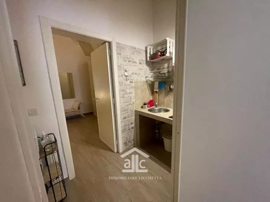 Immagine 11 di Appartamento in vendita  in vico dei guidani,1/a a Lecce
