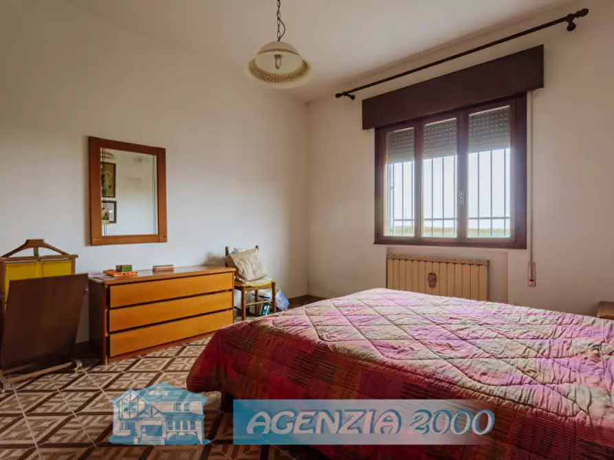 Immagine 16 di Casa bifamiliare in vendita  in via argine sinistro 54 a Bovolenta