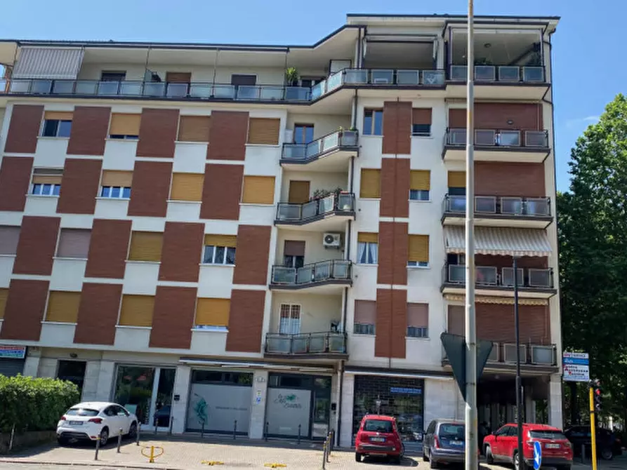 Immagine 2 di Appartamento in vendita  in Via Stazione a Sasso Marconi