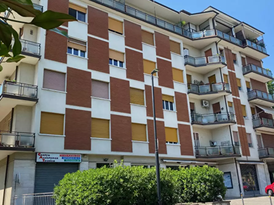 Immagine 3 di Appartamento in vendita  in Via Stazione a Sasso Marconi