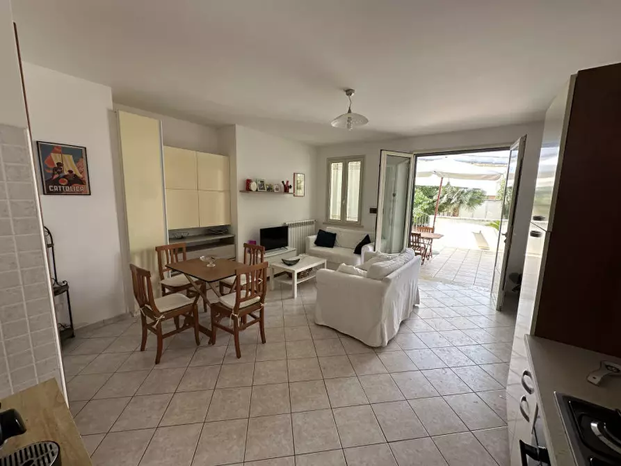 Immagine 9 di Appartamento in vendita  in Via Riccardo Rubrichi a Uggiano La Chiesa