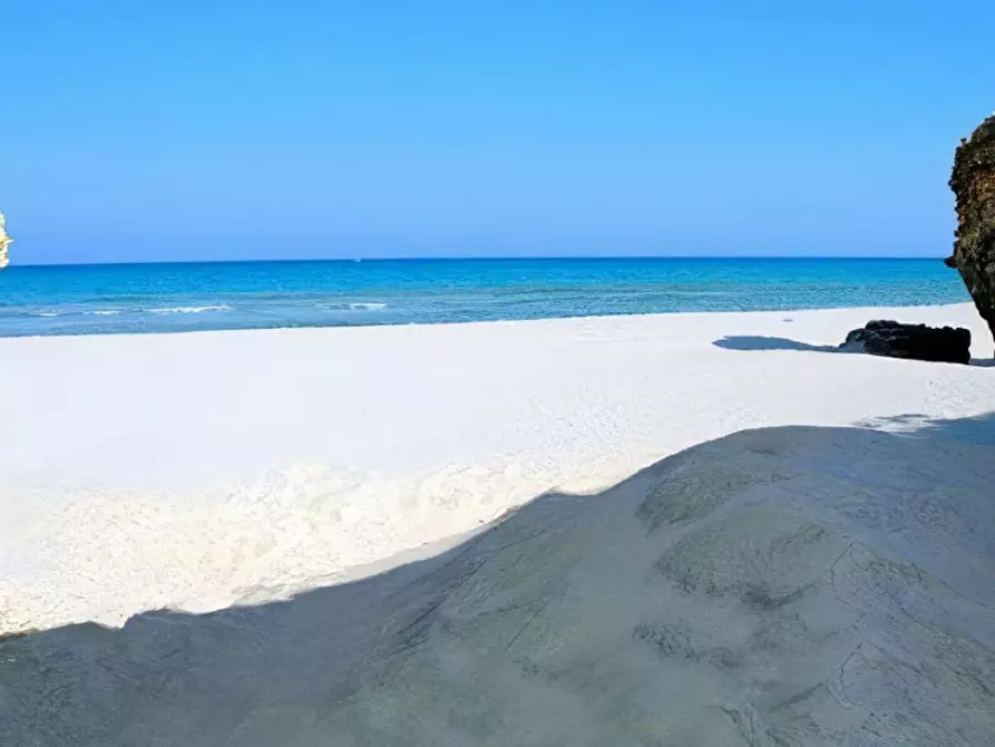 Immagine 39 di Appartamento in vendita  in Via Riccardo Rubrichi a Uggiano La Chiesa