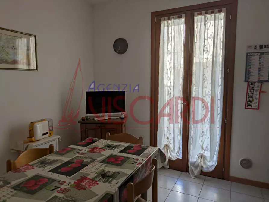 Immagine 9 di Villetta a schiera in vendita  in Via Dolomiti a Caorle