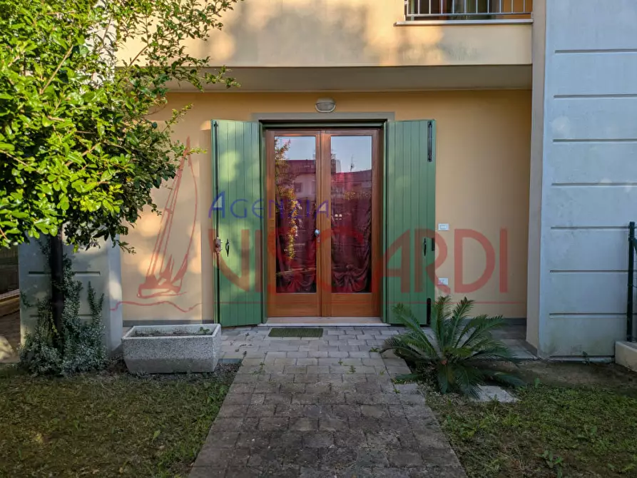 Immagine 27 di Villetta a schiera in vendita  in Via Dolomiti a Caorle