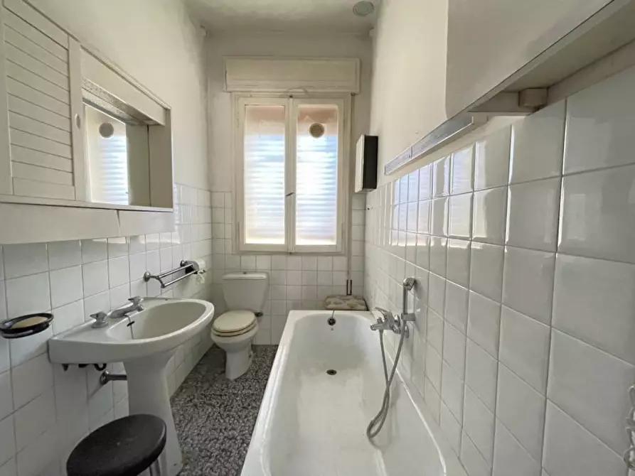 Immagine 27 di Casa indipendente in vendita  in Vicolo Pio X a Battaglia Terme