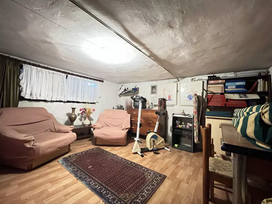 Immagine 44 di Casa indipendente in vendita  in Vicolo Pio X a Battaglia Terme