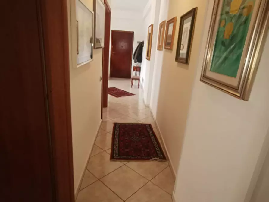 Immagine 2 di Appartamento in vendita  in Via Biagio Miraglia a Catanzaro