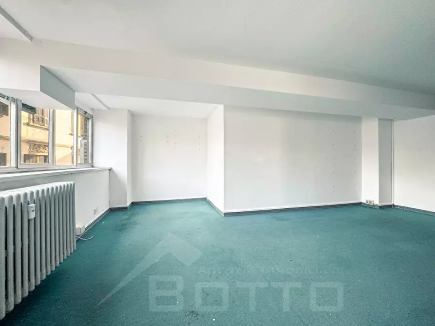 Immagine 14 di Appartamento in vendita  in piazza mazzini 82 a Borgomanero