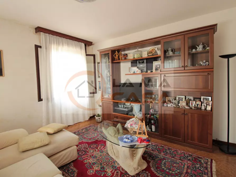 Immagine 6 di Casa bifamiliare in vendita  in Via Ardoneghe - Legnaro a Legnaro