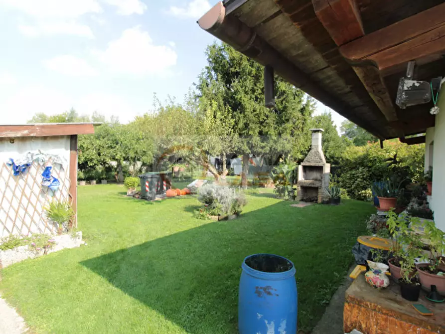 Immagine 7 di Casa bifamiliare in vendita  in Via Ardoneghe - Legnaro a Legnaro