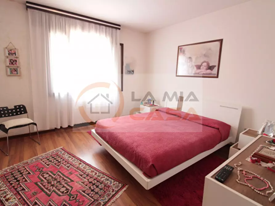 Immagine 11 di Casa bifamiliare in vendita  in Via Ardoneghe - Legnaro a Legnaro