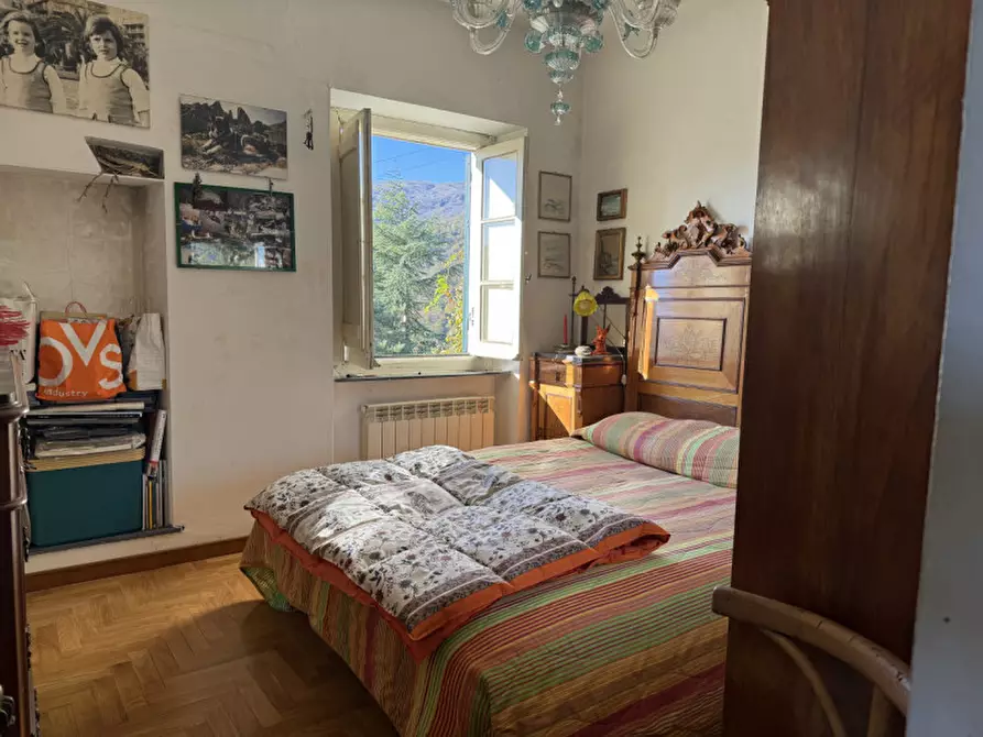 Immagine 35 di Villa in vendita  in Via Andrea gallino a Mignanego