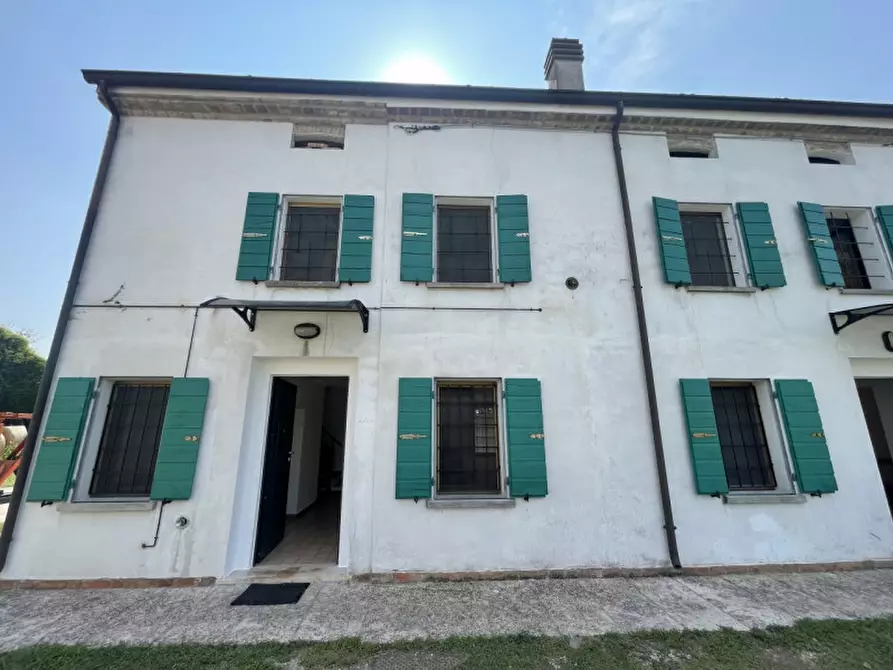 Immagine 12 di Villetta a schiera in vendita  a Motteggiana