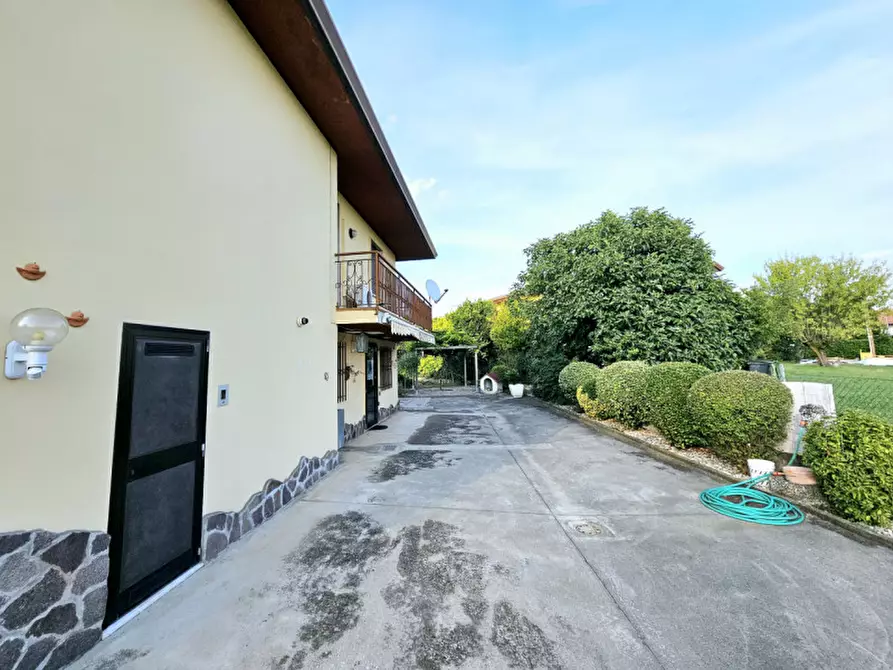 Immagine 17 di Casa indipendente in vendita  in Via Giuseppe Verdi a Solesino
