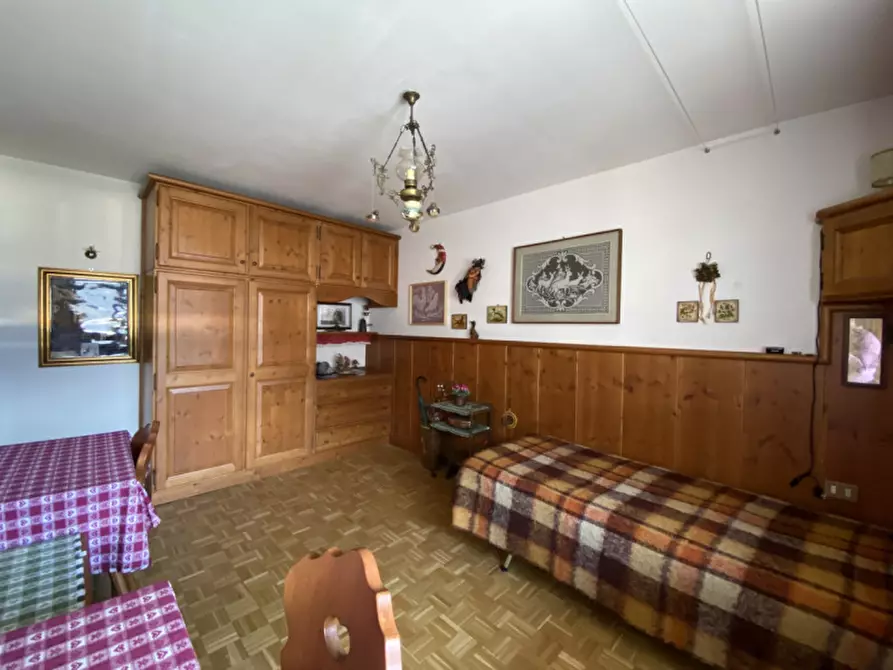 Immagine 11 di Appartamento in vendita  in Via Pais,12 a Auronzo Di Cadore