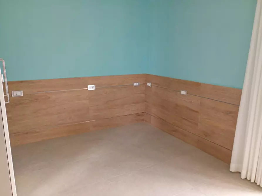 Immagine 7 di Camera in affitto  in Via sacco e vanzetti 2 a Napoli