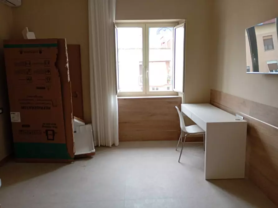Immagine 11 di Camera in affitto  in Via sacco e vanzetti 2 a Napoli