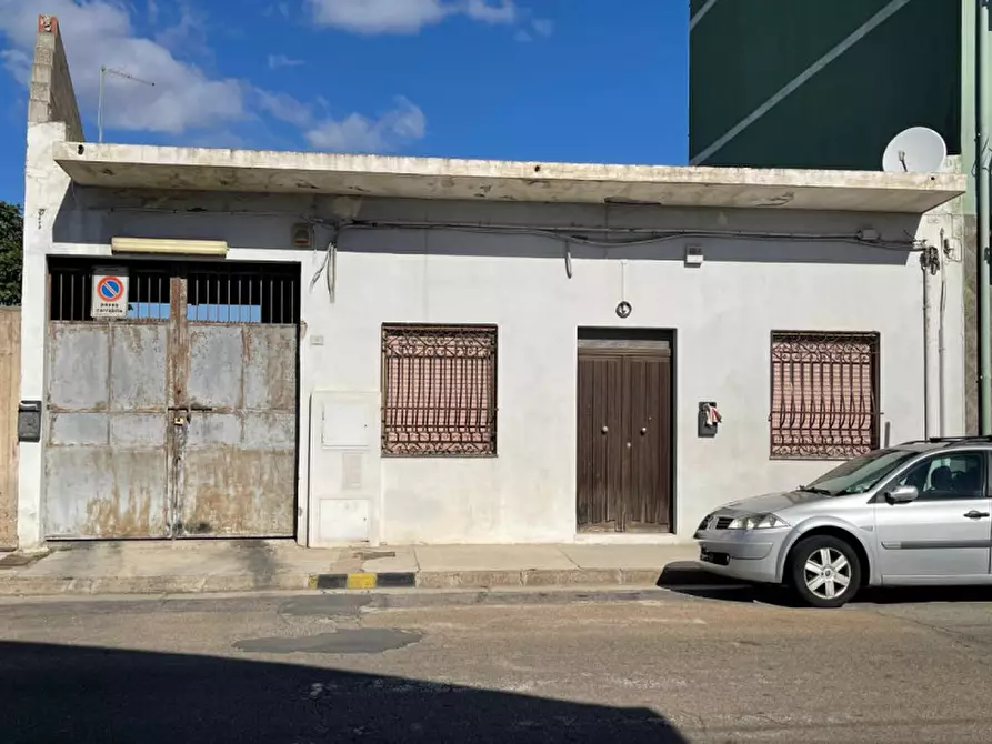 Immagine 1 di Casa indipendente in vendita  a Quartu Sant'elena