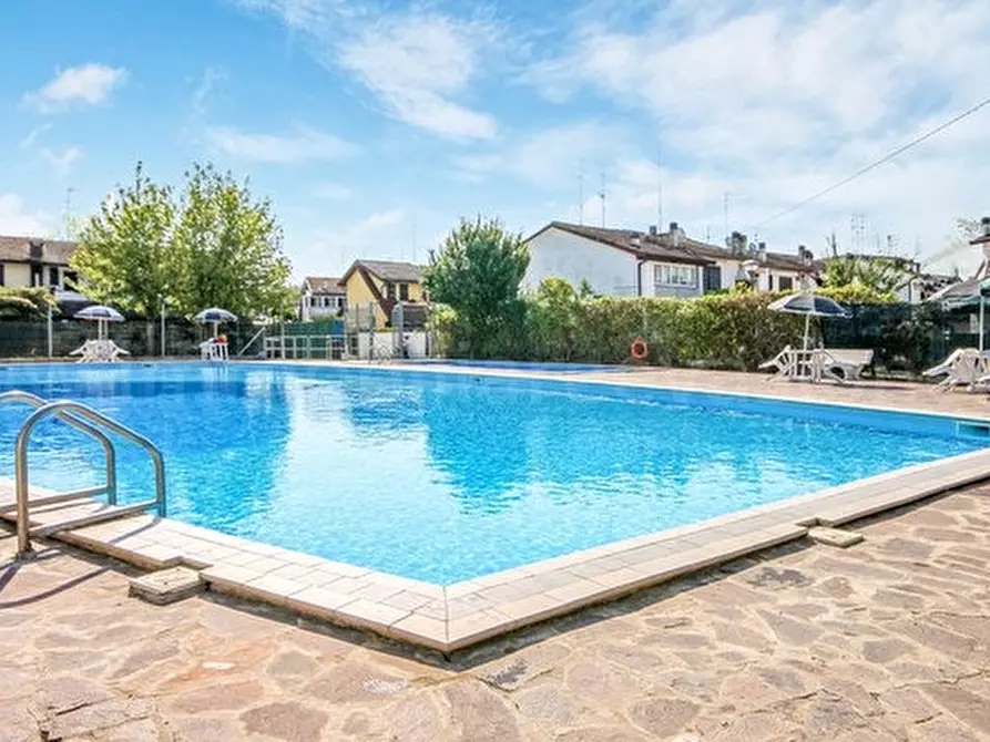 Immagine 9 di Casa quadrifamiliare in vendita  in Via Sirio 20/C a Comacchio